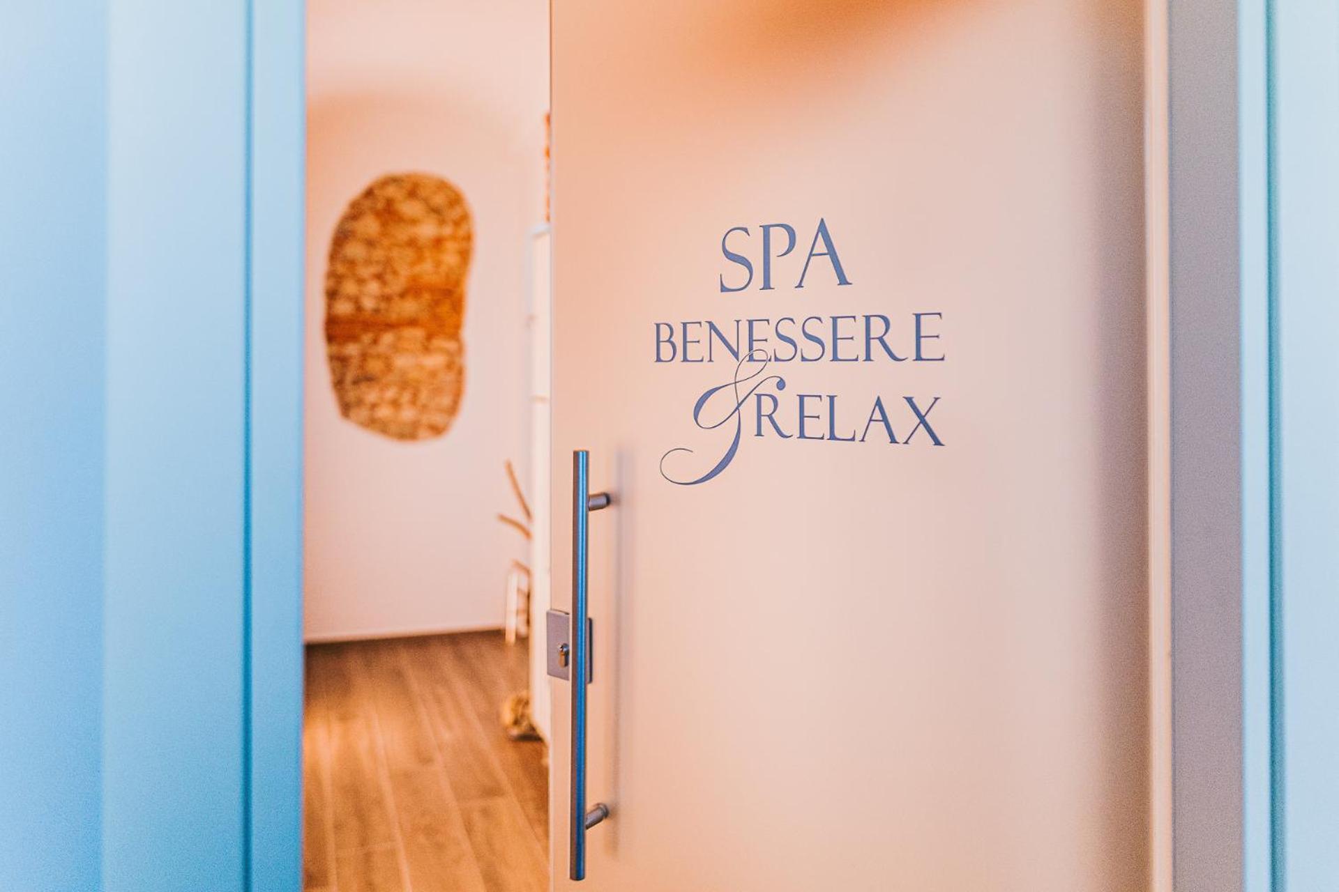 La Tenuta Di Santo Stefano Agri Resort & Spa Fossano Exterior foto